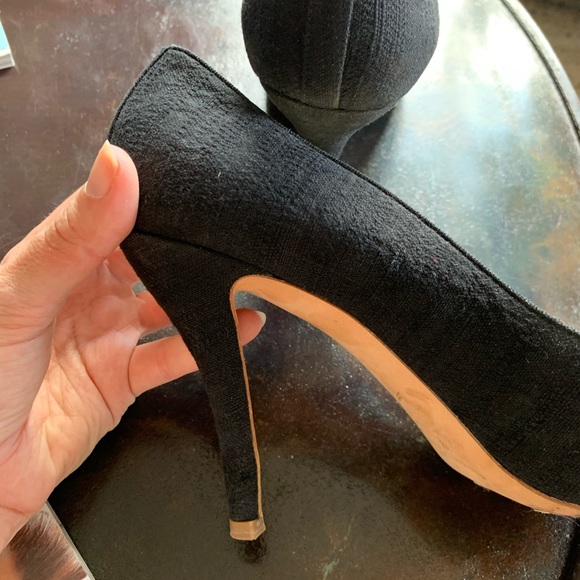 Chanel pumps! Excellent condition! - Picture 5 of 5